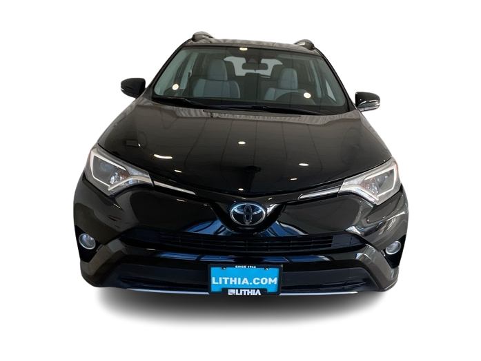 Thumbnail: 2018 Toyota RAV4 - 4