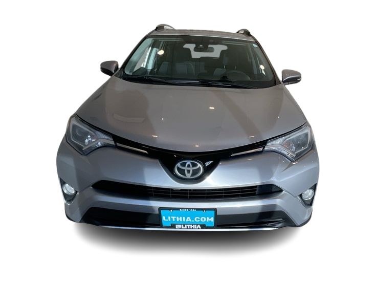 Thumbnail: 2017 Toyota RAV4 - 4
