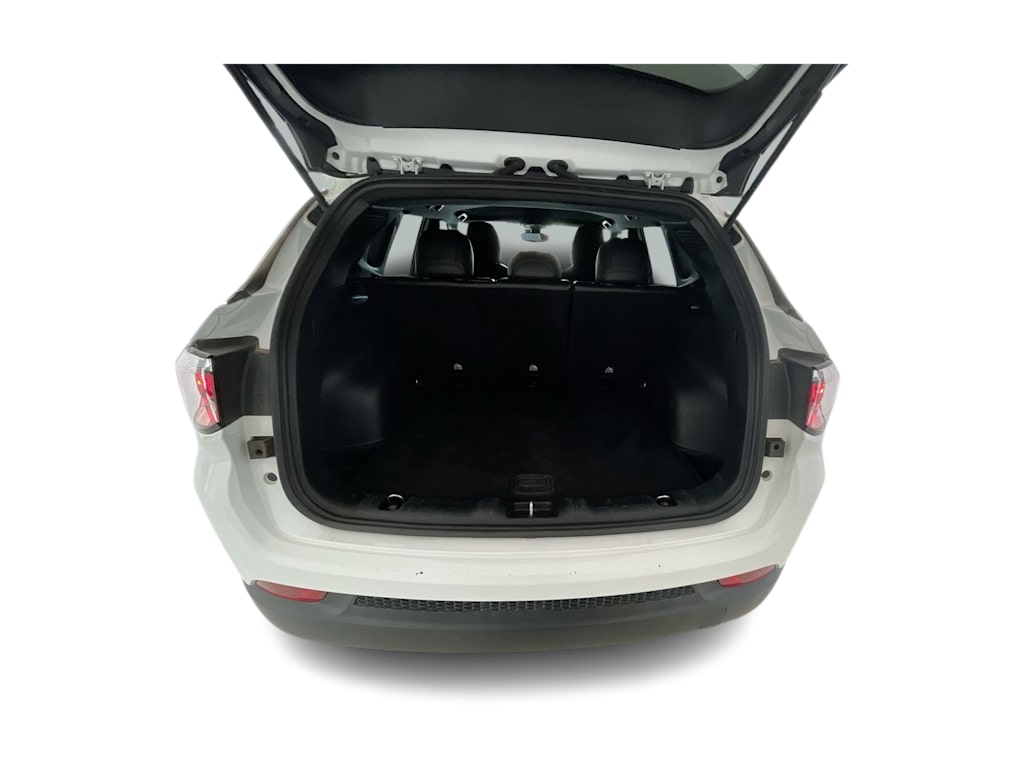 Thumbnail: 2024 Jeep Compass - 14