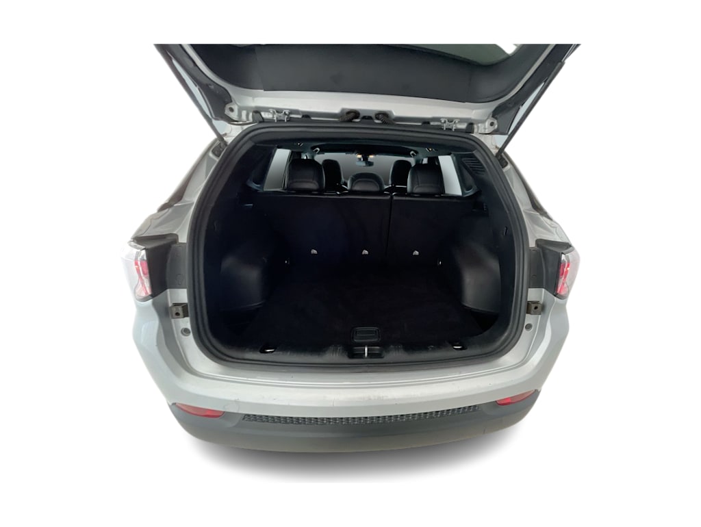 Thumbnail: 2025 Jeep Compass - 15