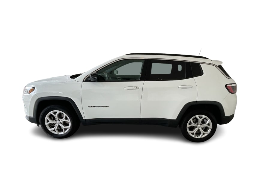 Thumbnail: 2024 Jeep Compass - 3
