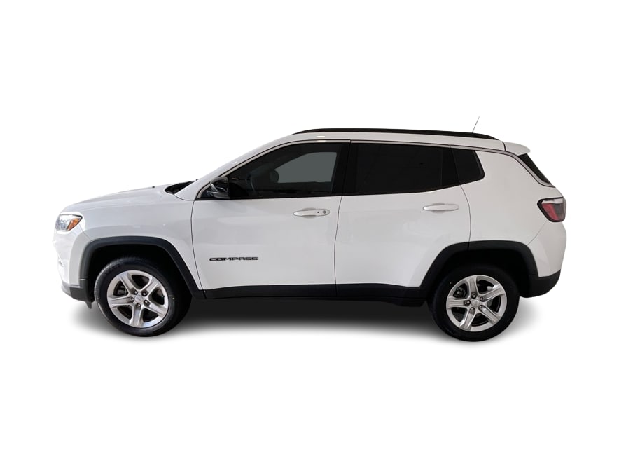 Thumbnail: 2023 Jeep Compass - 3