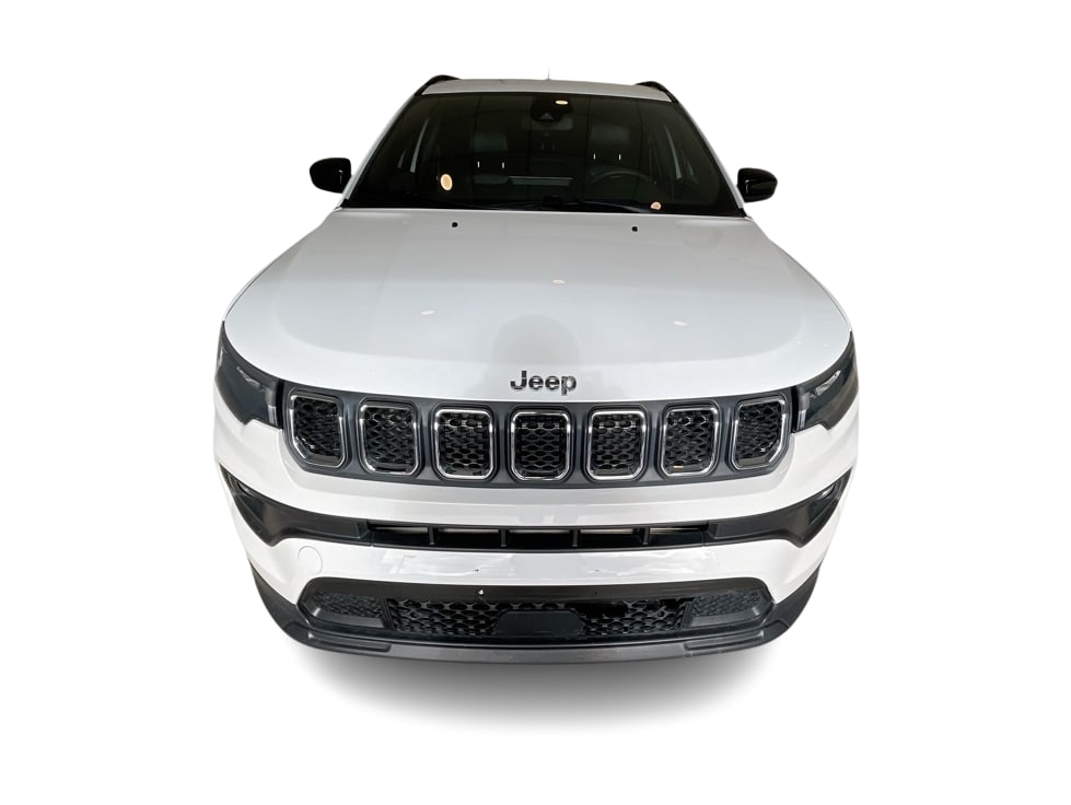 Thumbnail: 2023 Jeep Compass - 6