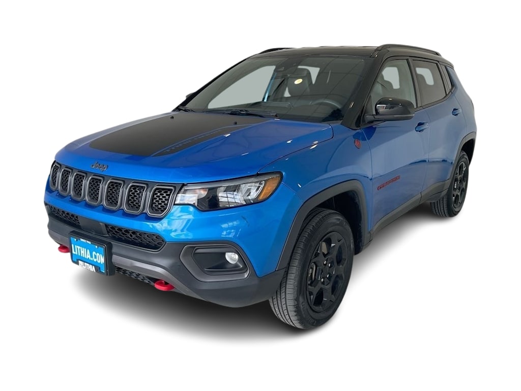 2023 Jeep Compass Trailhawk 2