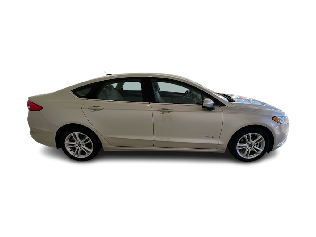 2018 Ford Fusion  21