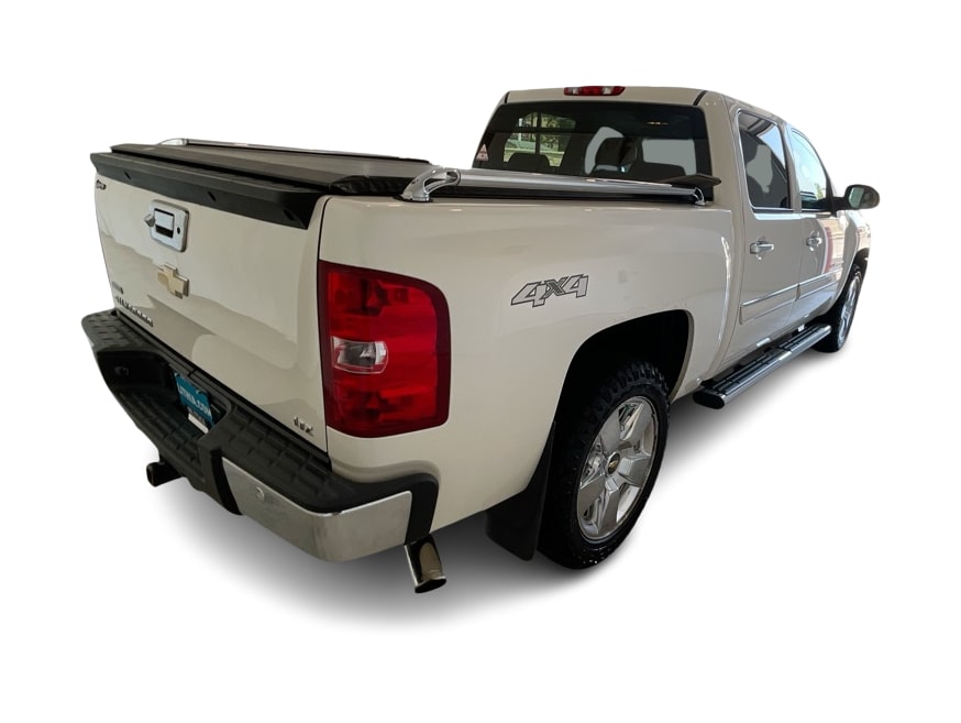 Thumbnail: 2011 Chevrolet Silverado 1500 - 19