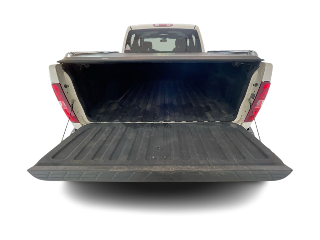 Thumbnail: 2011 Chevrolet Silverado 1500 - 14
