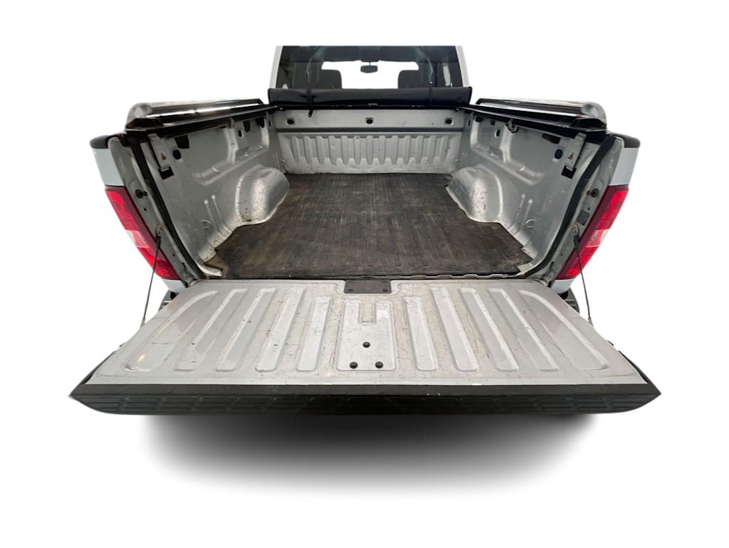 Thumbnail: 2013 Chevrolet Silverado 1500 - 16