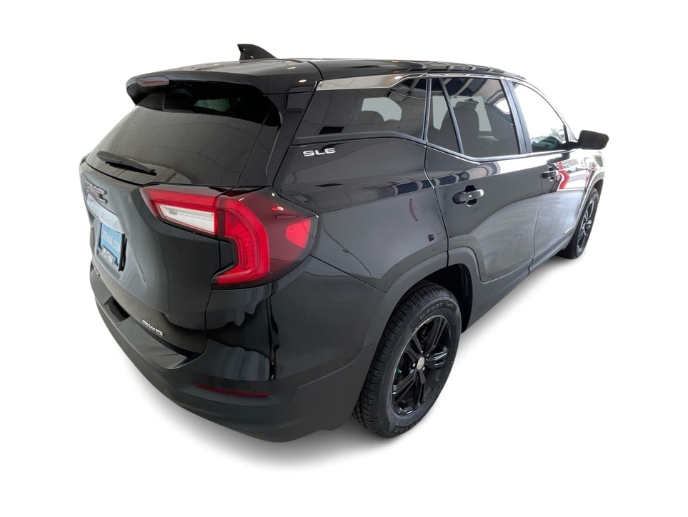 Thumbnail: 2024 GMC Terrain - 17