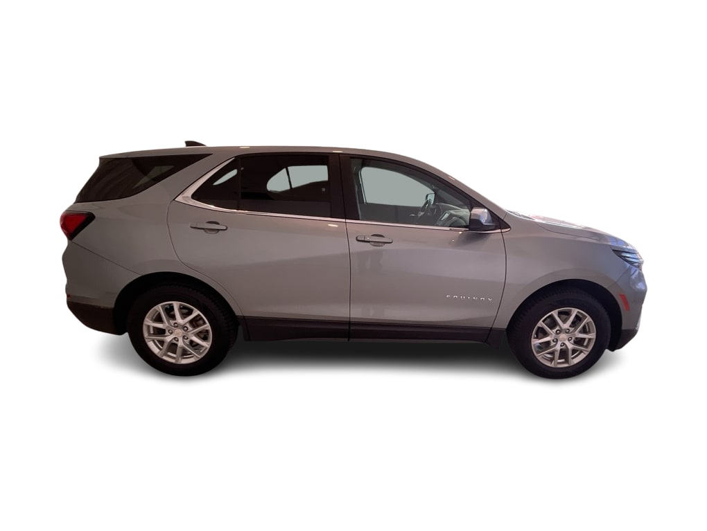 Thumbnail: 2023 Chevrolet Equinox - 21