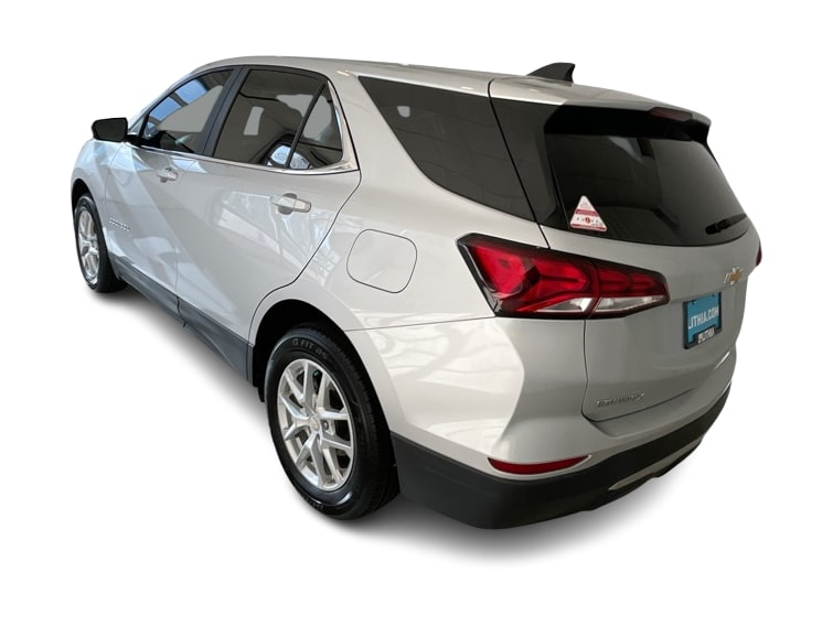 Thumbnail: 2022 Chevrolet Equinox - 4