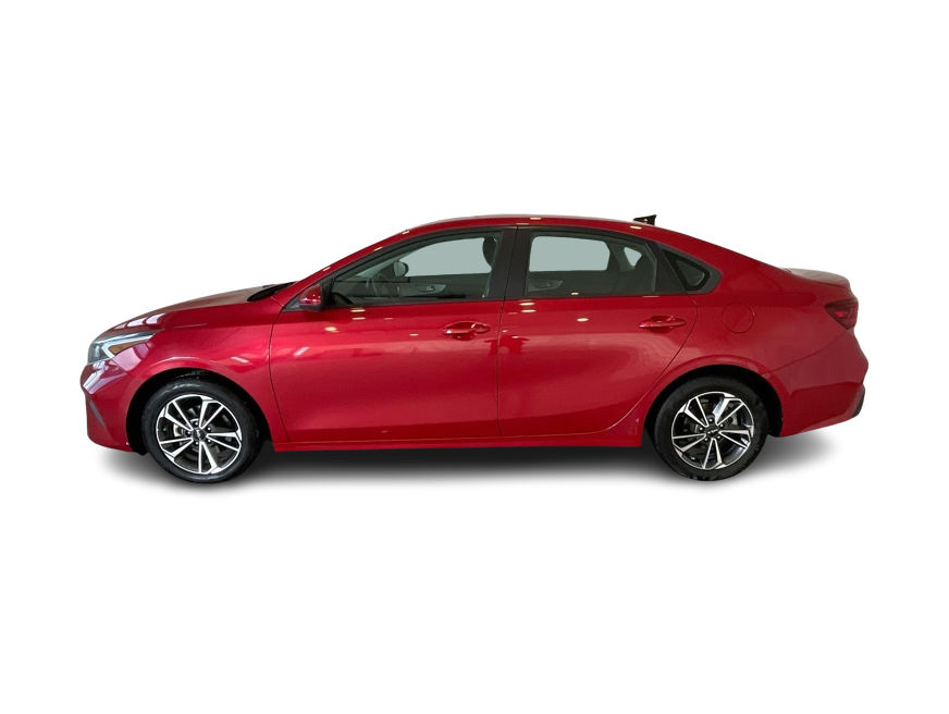 Thumbnail: 2023 Kia Forte - 3