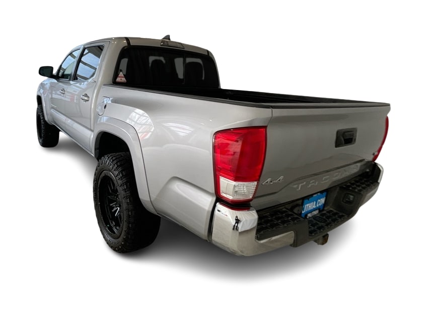 2016 Toyota Tacoma SR 4
