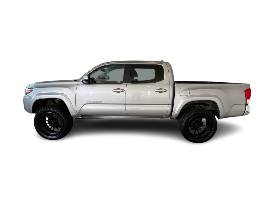 2016 Toyota Tacoma SR 3