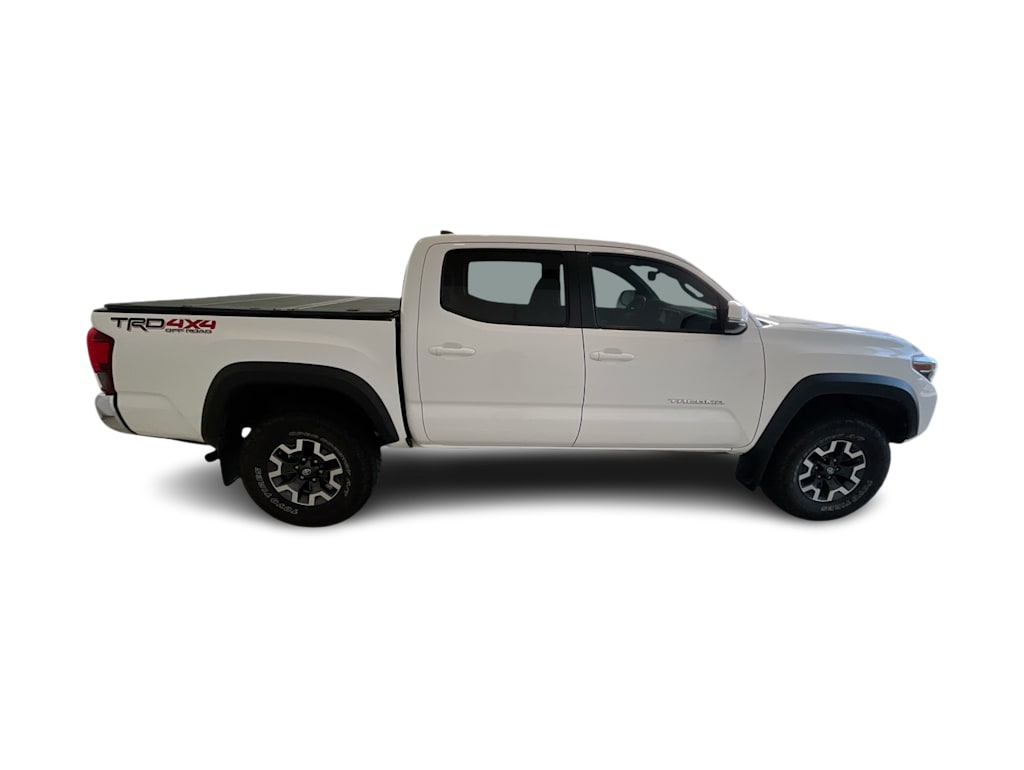 Thumbnail: 2019 Toyota Tacoma - 22