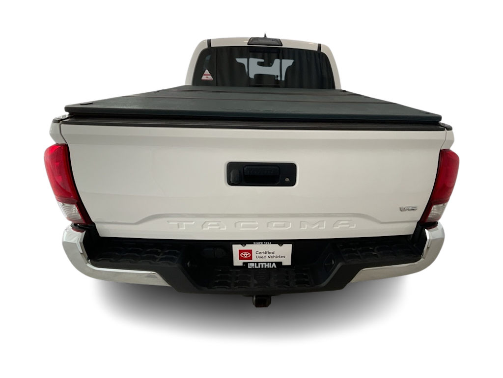 Thumbnail: 2019 Toyota Tacoma - 5