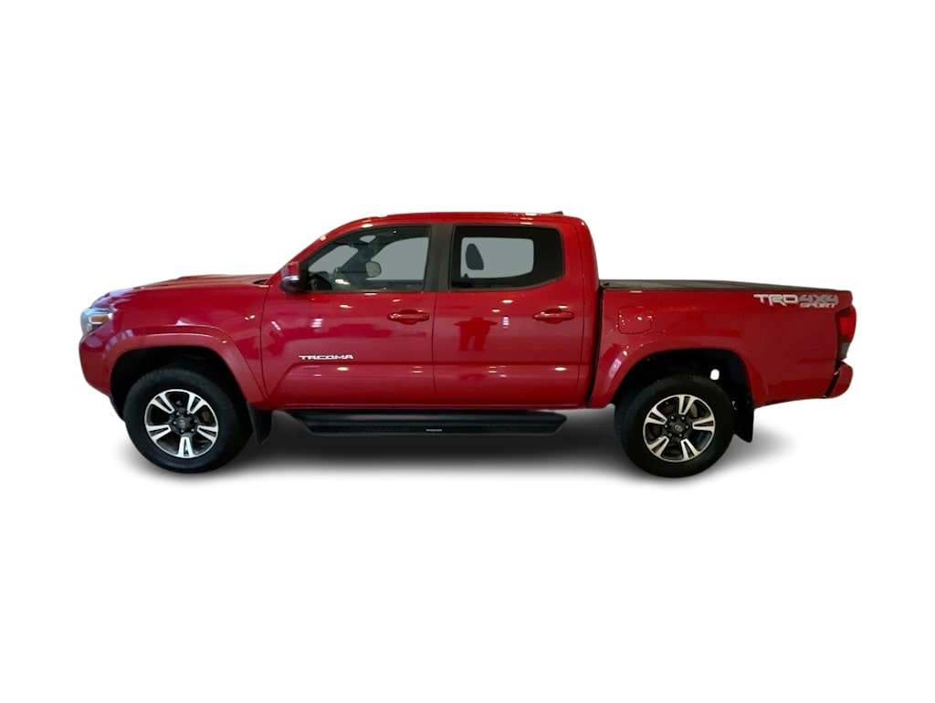 2018 Toyota Tacoma TRD Sport 3