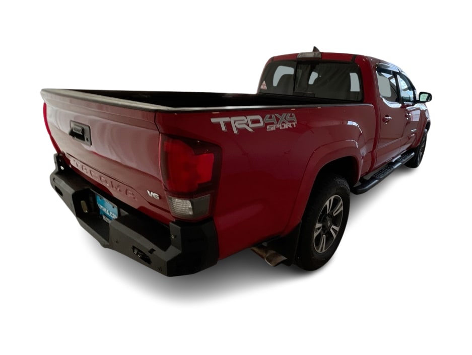 Thumbnail: 2019 Toyota Tacoma - 20