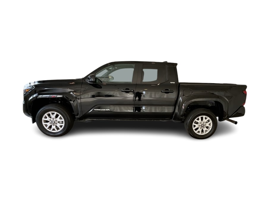 Thumbnail: 2024 Toyota Tacoma - 3