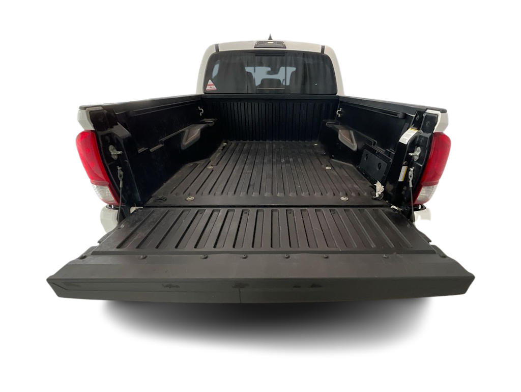 Thumbnail: 2023 Toyota Tacoma - 15