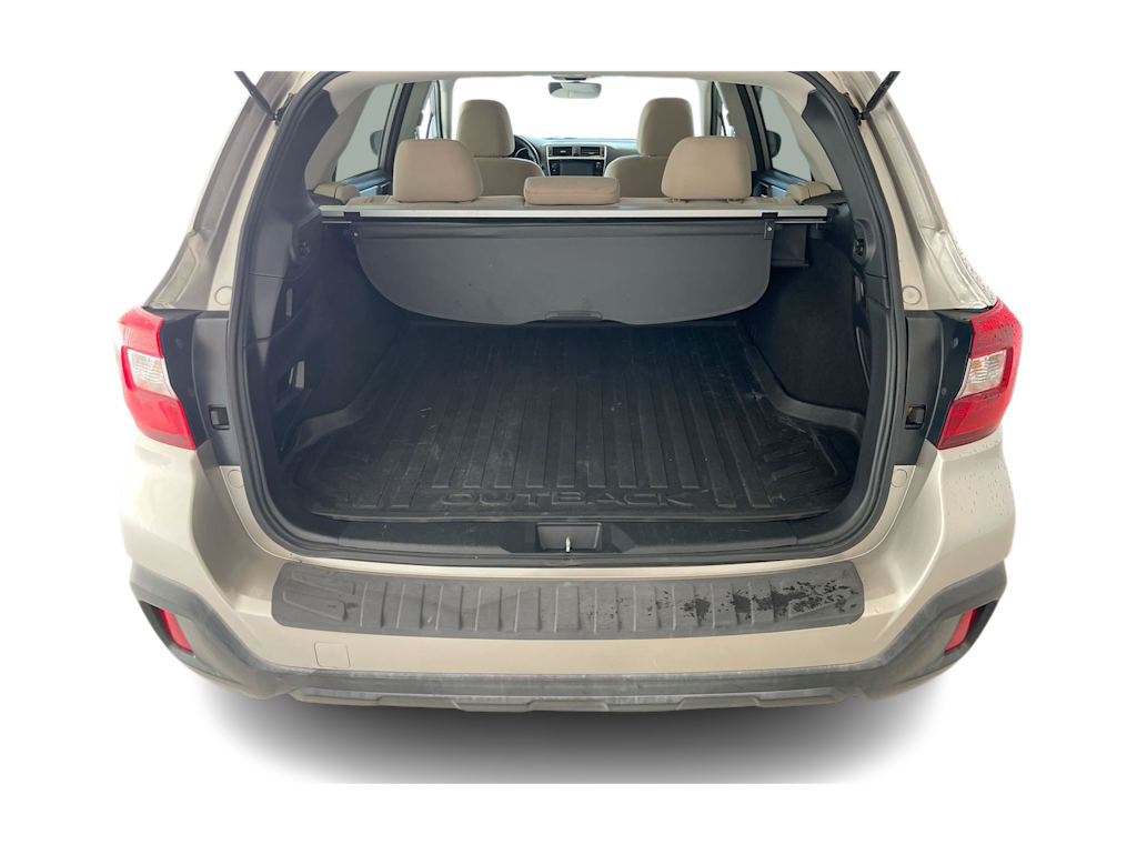 Thumbnail: 2018 Subaru Outback - 16