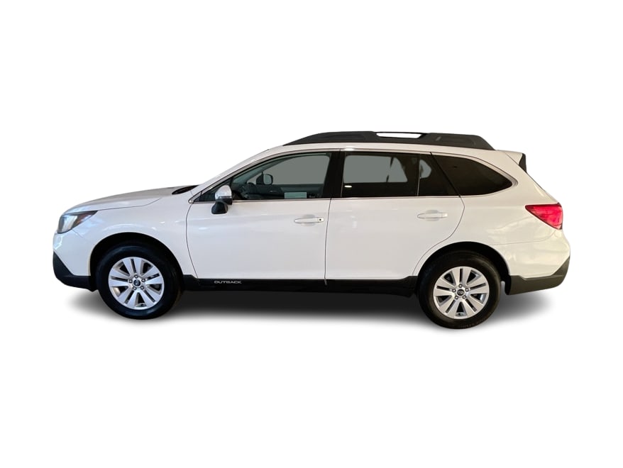 Thumbnail: 2019 Subaru Outback - 3