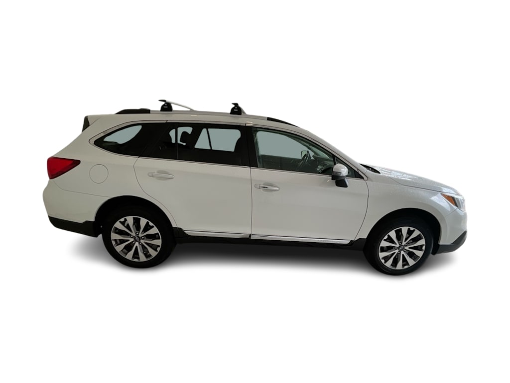 Thumbnail: 2017 Subaru Outback - 21