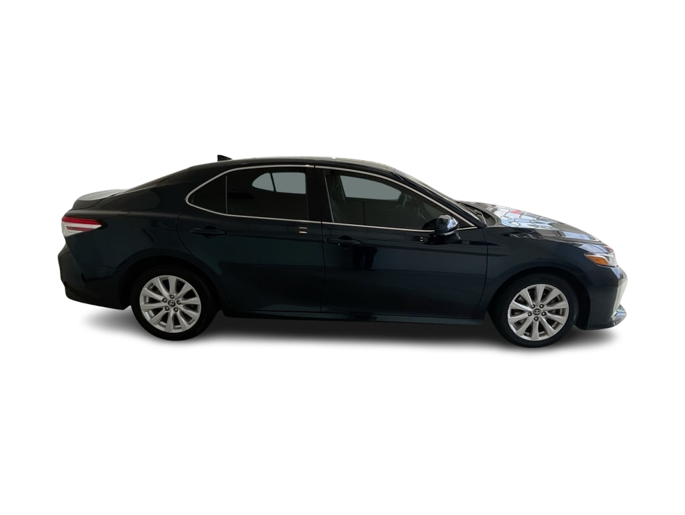 Thumbnail: 2019 Toyota Camry - 21