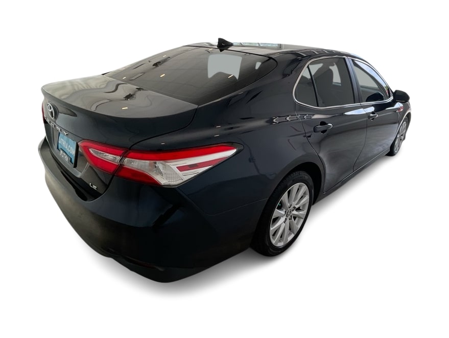 Thumbnail: 2019 Toyota Camry - 20