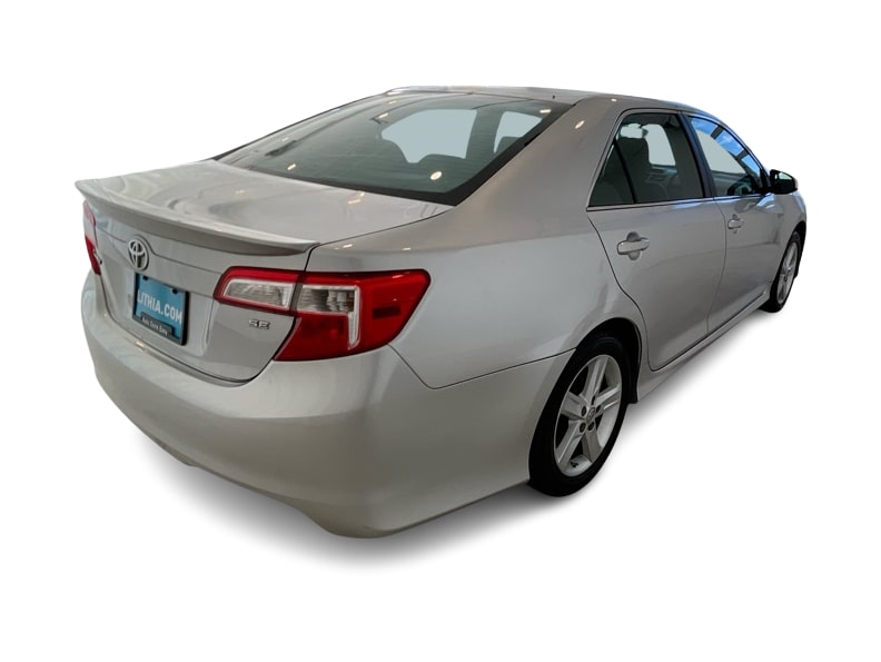 Thumbnail: 2014 Toyota Camry - 20
