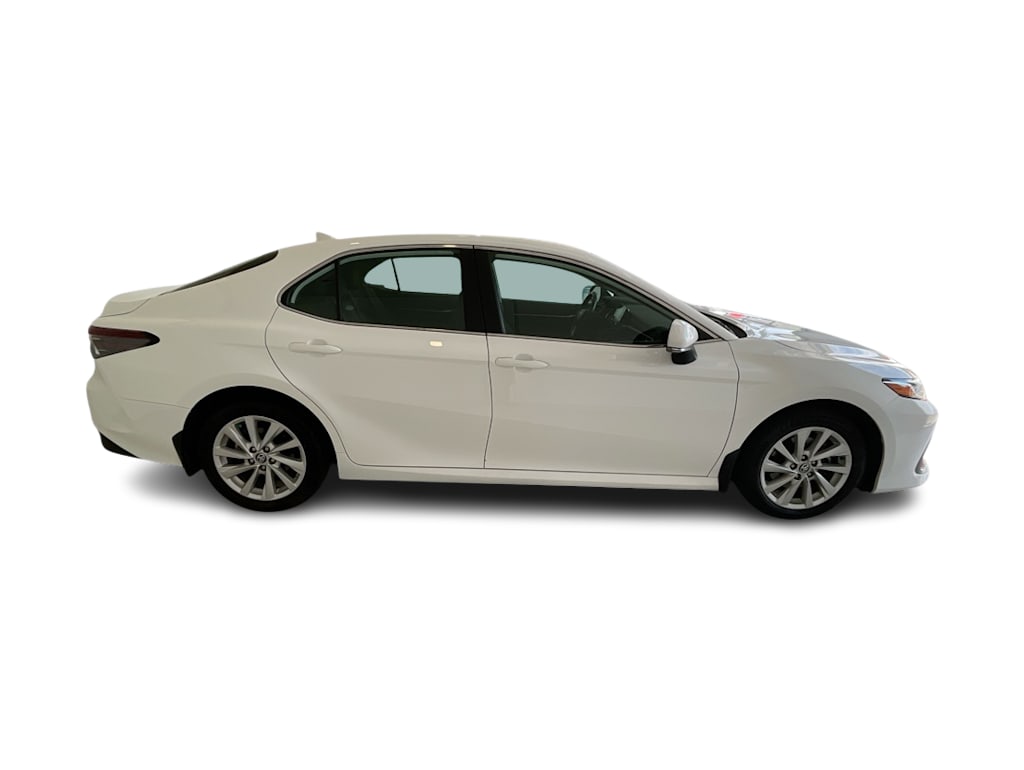 Thumbnail: 2023 Toyota Camry - 20