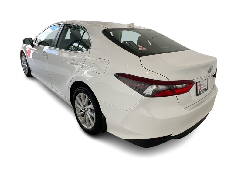 Thumbnail: 2023 Toyota Camry - 18