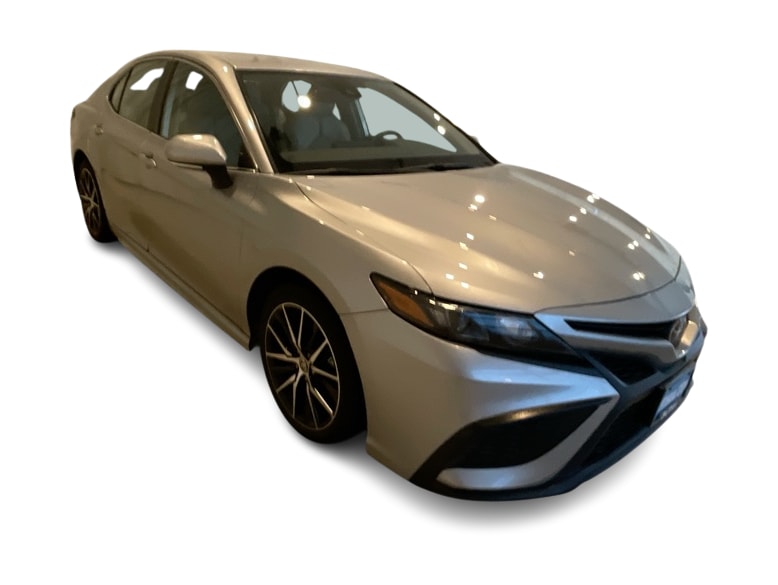 Thumbnail: 2022 Toyota Camry - 16