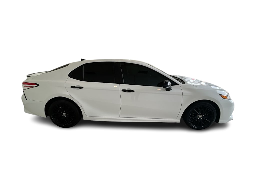 Thumbnail: 2020 Toyota Camry - 21