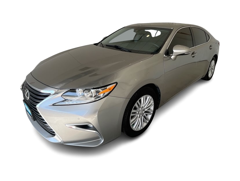 Thumbnail: 2017 Lexus ES - 16
