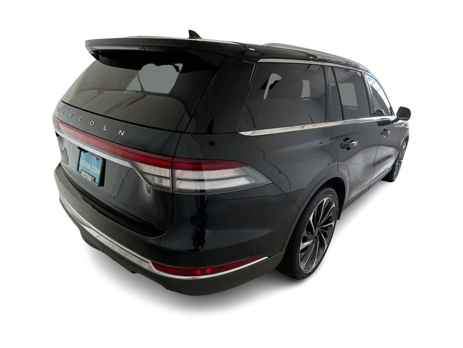 Thumbnail: 2021 Lincoln Aviator - 19