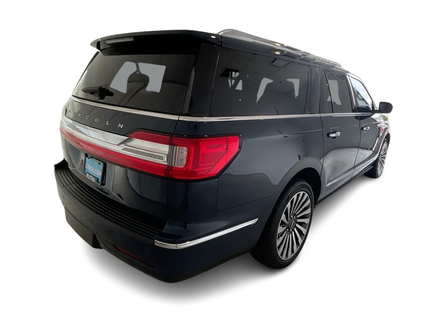Thumbnail: 2018 Lincoln Navigator L - 19