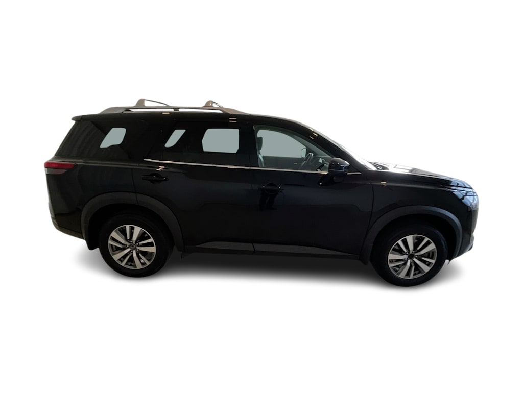 2023 Nissan Pathfinder SL 19