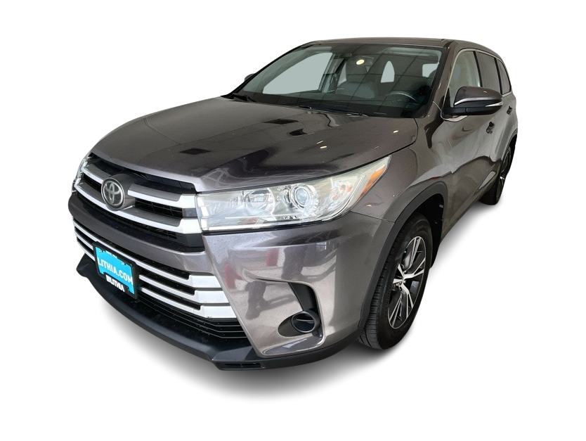 Thumbnail: 2019 Toyota Highlander - 18