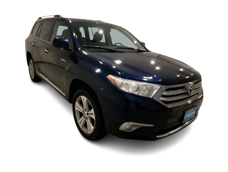 Thumbnail: 2013 Toyota Highlander - 17
