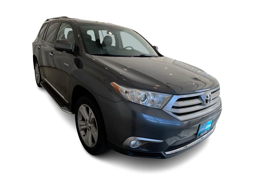 Thumbnail: 2013 Toyota Highlander - 18