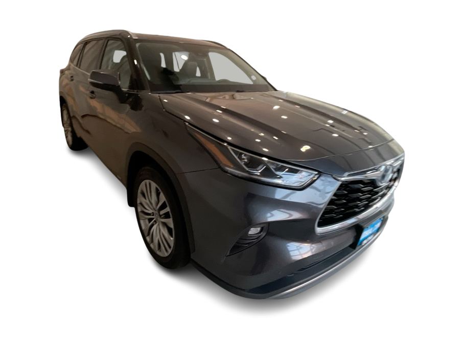 Thumbnail: 2022 Toyota Highlander - 17