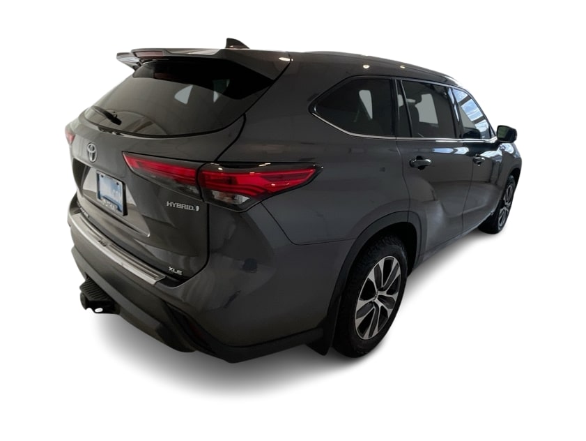 Thumbnail: 2022 Toyota Highlander - 19
