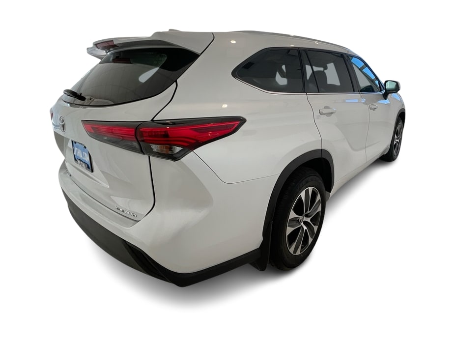 2022 Toyota Highlander XLE 21