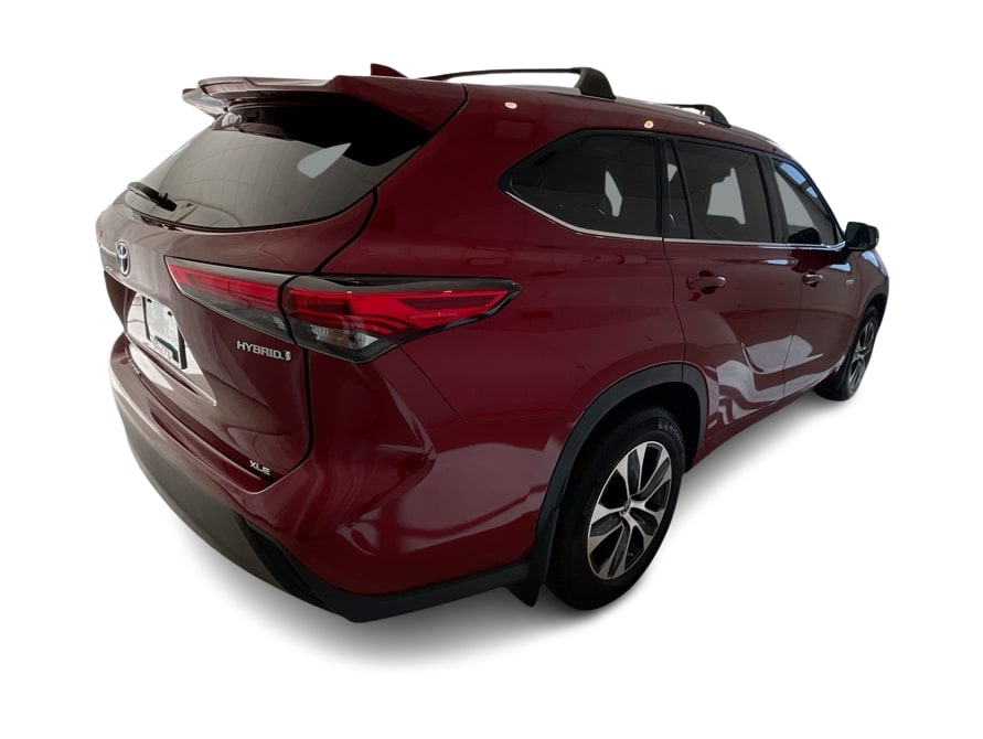 Thumbnail: 2021 Toyota Highlander - 20