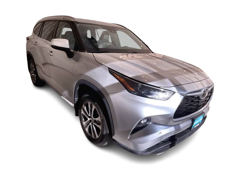 Thumbnail: 2022 Toyota Highlander - 18