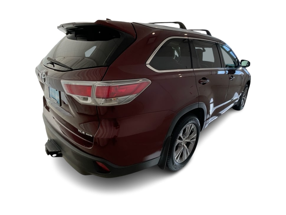 Thumbnail: 2015 Toyota Highlander - 20