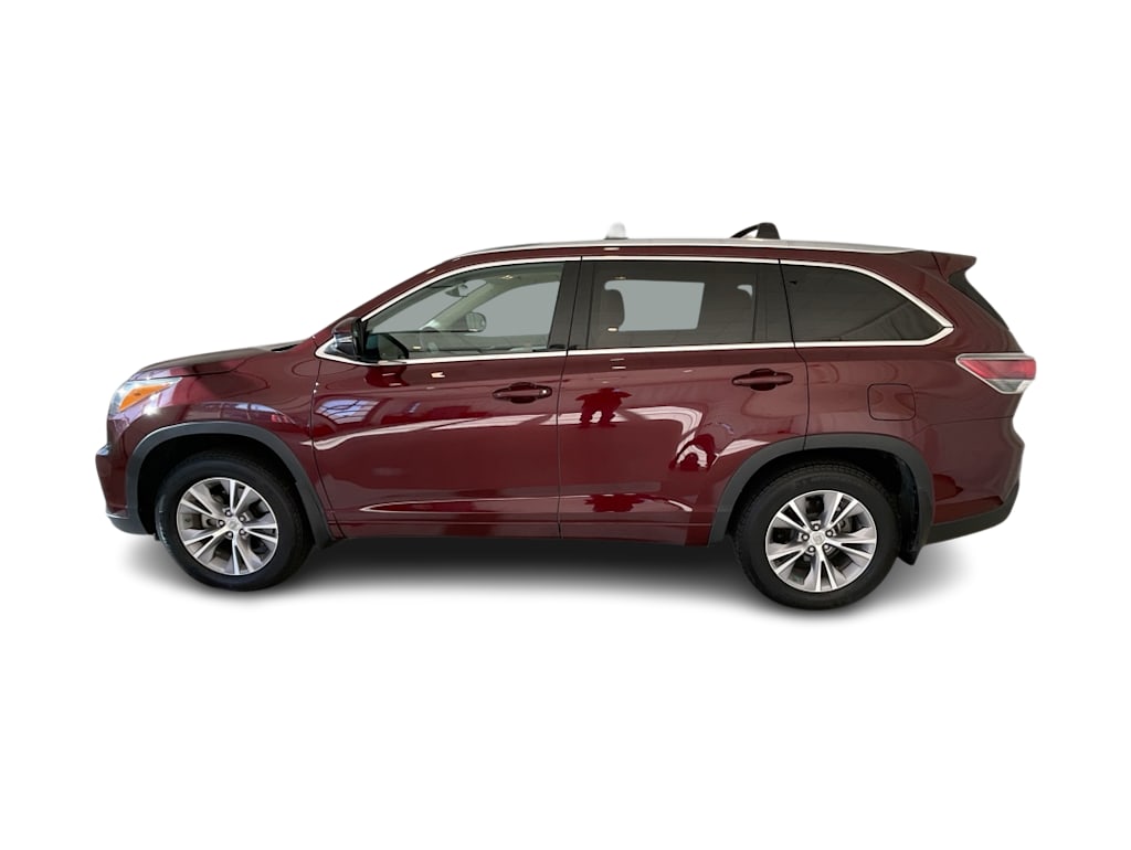 Thumbnail: 2015 Toyota Highlander - 3