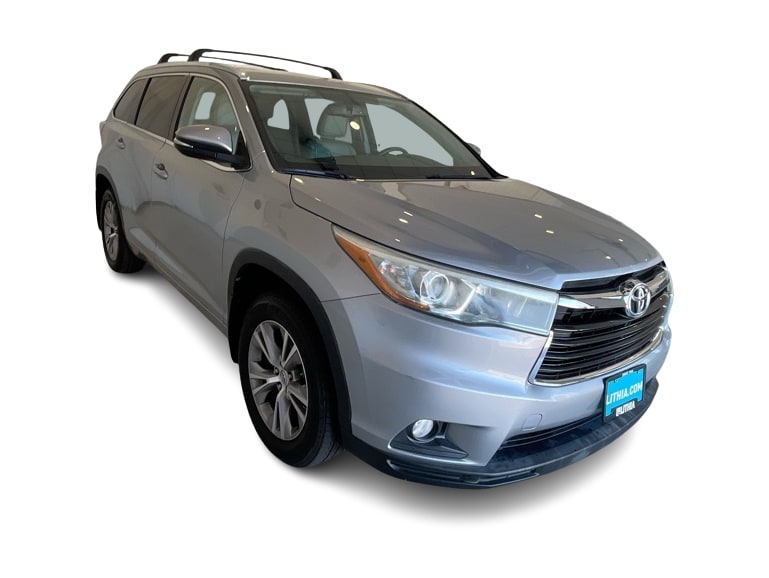 Thumbnail: 2015 Toyota Highlander - 17