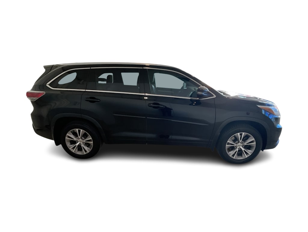 Thumbnail: 2015 Toyota Highlander - 20